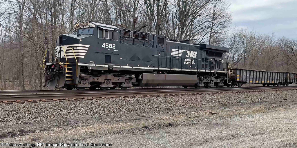 NS 4582 Leads 11K.